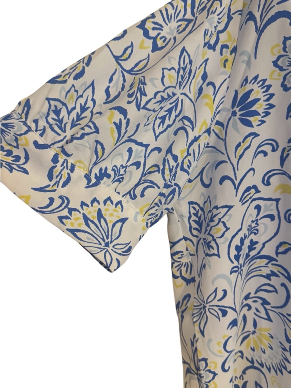 Ann Taylor  Spring/Summer White Top w/ Blue/Yellow Floral Print   MEDIUM    #B - Picture 5 of 10